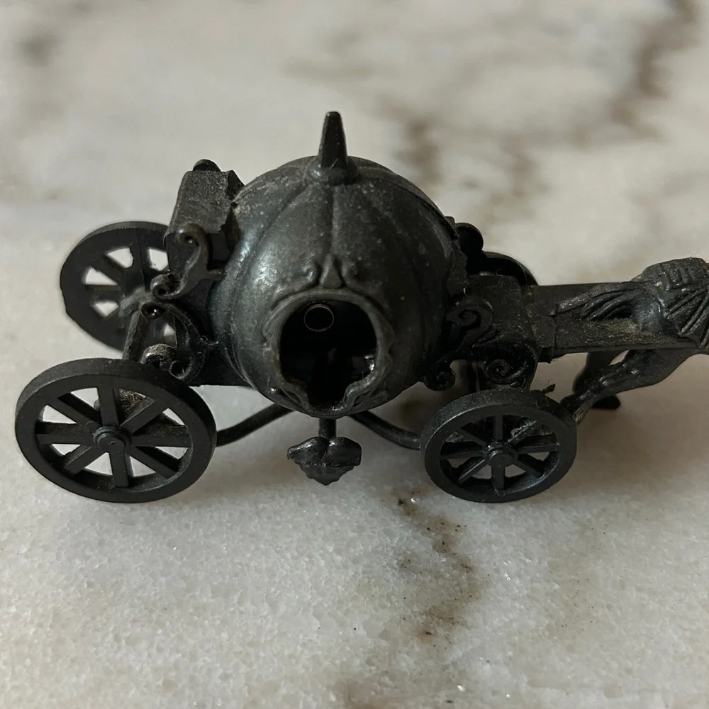 Pencil Sharpener Horse-Carriage Die Cast Copper Miniature Cinderella Fairytale - Picture 2 of 12